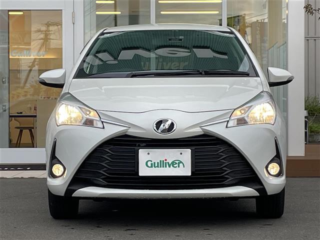 ヴィッツ Ｆ　・寒冷地仕様・４ＷＤ・純正メモリナビ（ＣＤ・ＤＶＤ・ＳＤ・ＵＳＢ・ｉＰｏｄ・ＢＴ・ラジオ・フルセグ）・前方ドライブレコーダー・純正エンジンスターター・純正フロアマット・横滑り防止（30枚目）