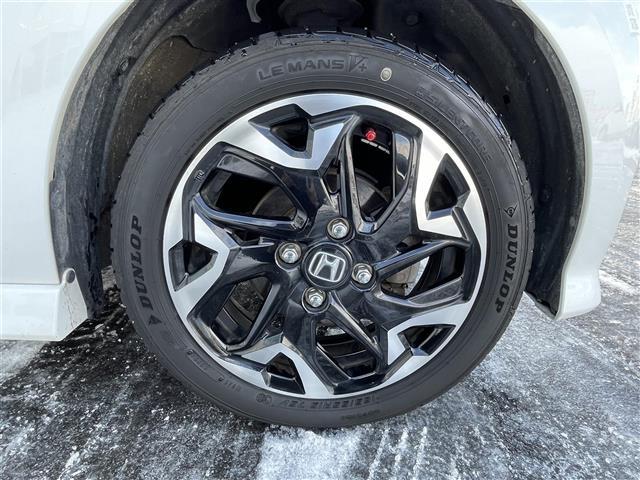 Ｎ－ＢＯＸカスタム Ｇ・Ｌターボホンダセンシング　両側パワースライドドア・純正エンジンスターター・レーダークルーズコントロール・コーナーセンサー・レーンキープアシスト・オートライト・オートエアコン・シートヒーター・ミラーヒーター・冬タイヤ積込・ＥＴＣ（12枚目）