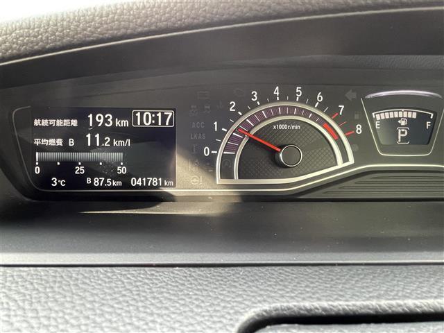 Ｎ－ＢＯＸカスタム Ｇ・Ｌターボホンダセンシング　両側パワースライドドア・純正エンジンスターター・レーダークルーズコントロール・コーナーセンサー・レーンキープアシスト・オートライト・オートエアコン・シートヒーター・ミラーヒーター・冬タイヤ積込・ＥＴＣ（15枚目）