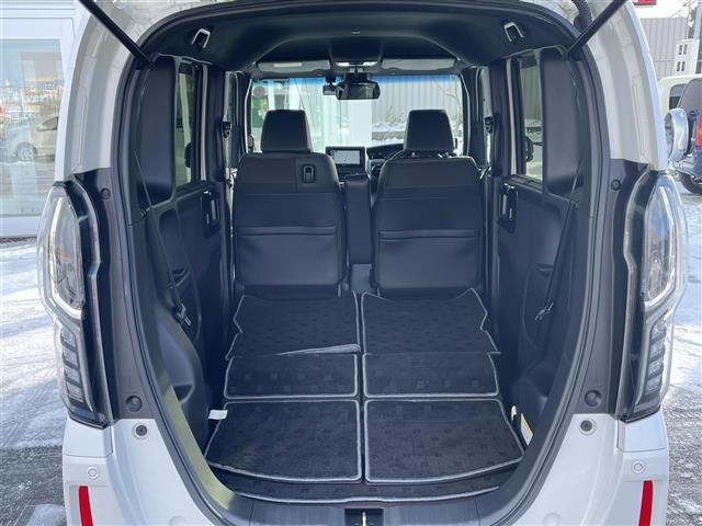 Ｎ－ＢＯＸカスタム Ｇ・Ｌターボホンダセンシング　両側パワースライドドア・純正エンジンスターター・レーダークルーズコントロール・コーナーセンサー・レーンキープアシスト・オートライト・オートエアコン・シートヒーター・ミラーヒーター・冬タイヤ積込・ＥＴＣ（31枚目）