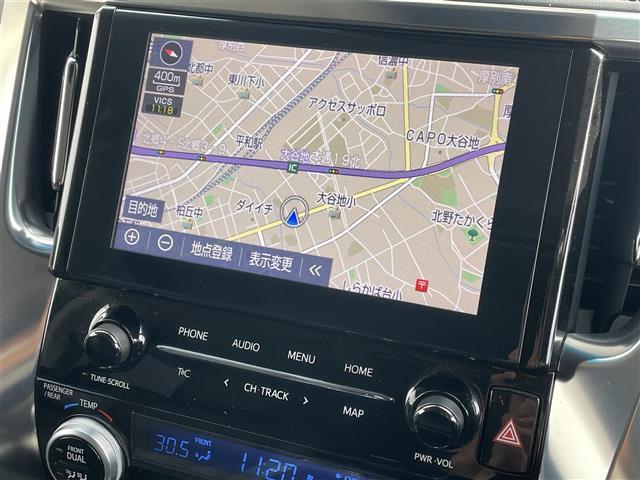 アルファードハイブリッド ＳＲ　衝突軽減ブレーキ・純正ナビ（ＢＴ＆ＵＳＢ＆フルセグＴＶ）・バックカメラ・両側パワースライドドア・パワーバックドア・フリップダウンモニター・エアロパーツ（フロント、サイド、リアアンダー）・レザーシート（4枚目）