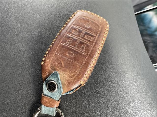 アルファードハイブリッド ＳＲ　衝突軽減ブレーキ・純正ナビ（ＢＴ＆ＵＳＢ＆フルセグＴＶ）・バックカメラ・両側パワースライドドア・パワーバックドア・フリップダウンモニター・エアロパーツ（フロント、サイド、リアアンダー）・レザーシート（26枚目）