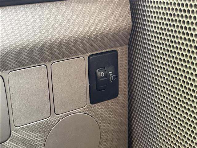 ムーヴ L ・FM・AM・MD・AUX・純正フロアマット・電動格納ミラー・ベンチシート・ヘッドライトレベライザー・バニティミラー・保証書・取扱説明書(4枚目)