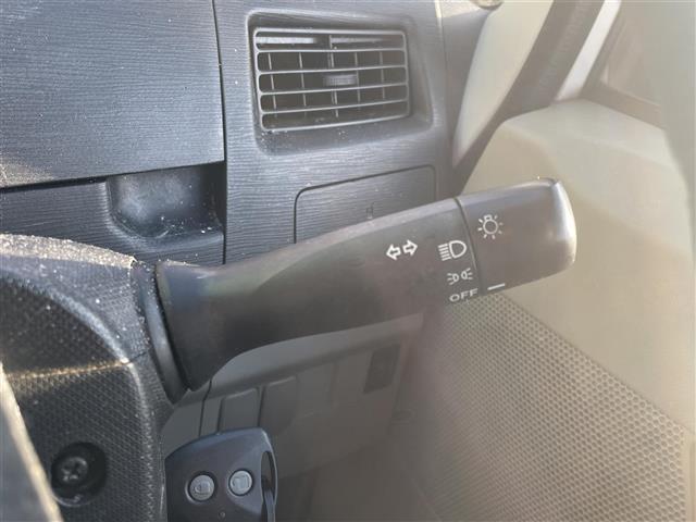 ムーヴ L ・FM・AM・MD・AUX・純正フロアマット・電動格納ミラー・ベンチシート・ヘッドライトレベライザー・バニティミラー・保証書・取扱説明書(12枚目)