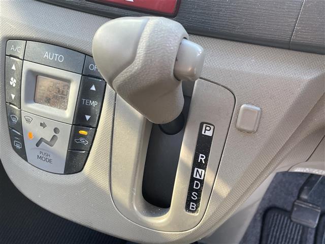 ムーヴ L ・FM・AM・MD・AUX・純正フロアマット・電動格納ミラー・ベンチシート・ヘッドライトレベライザー・バニティミラー・保証書・取扱説明書(16枚目)