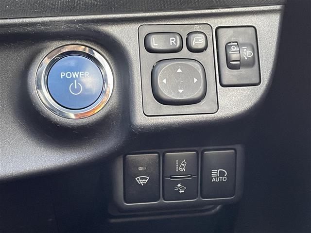 アクア Ｇ　・ワンオーナー・衝突軽減ブレーキ・寒冷地仕様・純正ＳＤナビＣＤ＆ＤＶＤ＆ＢＴ＆ＵＳＢ＆ＨＤＭＩ＆フルセグＴＶ・バックカメラ・クルーズコントロール・ＥＴＣ・ＡＢＳ・横滑り防止装置（6枚目）