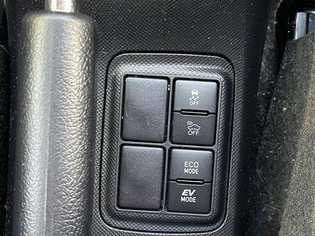 アクア Ｇ　・ワンオーナー・衝突軽減ブレーキ・寒冷地仕様・純正ＳＤナビＣＤ＆ＤＶＤ＆ＢＴ＆ＵＳＢ＆ＨＤＭＩ＆フルセグＴＶ・バックカメラ・クルーズコントロール・ＥＴＣ・ＡＢＳ・横滑り防止装置（7枚目）