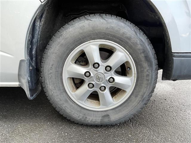 ハイエースバン ＤＸ　社外ナビ（ＣＤ＆ＤＶＤ＆ワンセグＴＶ）・片側イージークローザードア・パワーステアリング・パワーウィンドウ・ＥＴＣ・ＡＢＳ・ドアバイザー・スペアキー２本（鍵のみ）・保証書・取扱説明書（11枚目）