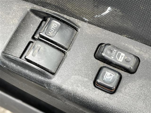 ハイエースバン ＤＸ　社外ナビ（ＣＤ＆ＤＶＤ＆ワンセグＴＶ）・片側イージークローザードア・パワーステアリング・パワーウィンドウ・ＥＴＣ・ＡＢＳ・ドアバイザー・スペアキー２本（鍵のみ）・保証書・取扱説明書（22枚目）