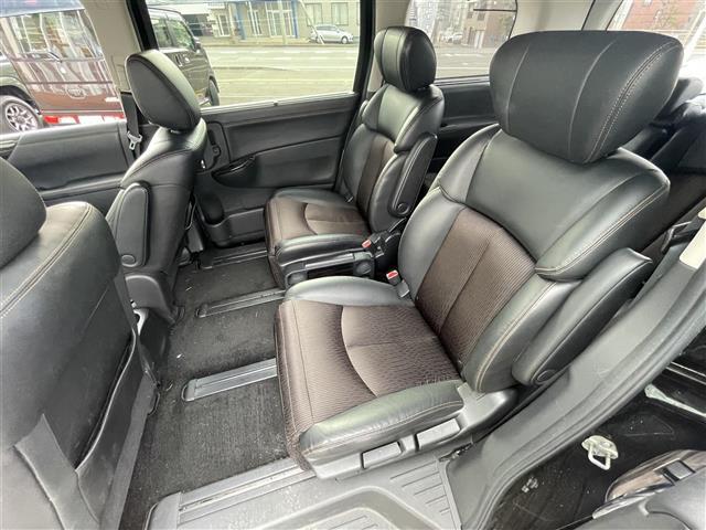 エルグランド ２５０ハイウェイスター　・ＳＤ・ＡＭ・ＦＭ・ＵＳＢ・ＡＵＸ・バックカメラ・両側パワースライドドア・後席用モニター・ドライブレコーダー（前後）・横滑り防止装置・クルーズコントロール・オットマン・ダブルエアコン・ビルトインＥＴＣ（28枚目）