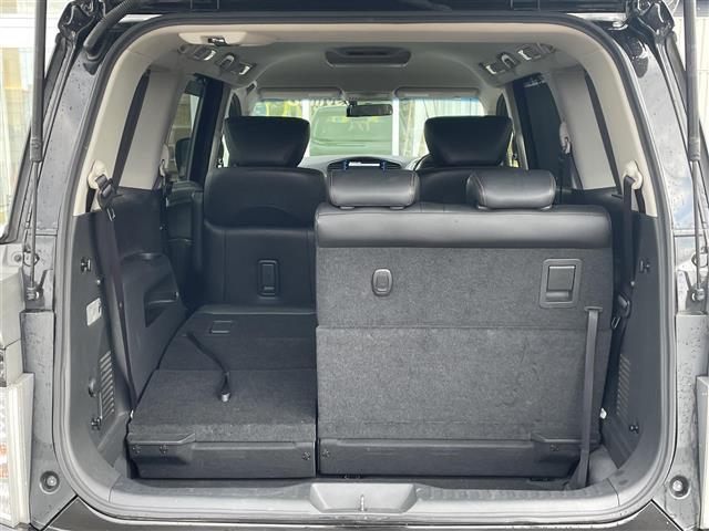 エルグランド ２５０ハイウェイスター　・ＳＤ・ＡＭ・ＦＭ・ＵＳＢ・ＡＵＸ・バックカメラ・両側パワースライドドア・後席用モニター・ドライブレコーダー（前後）・横滑り防止装置・クルーズコントロール・オットマン・ダブルエアコン・ビルトインＥＴＣ（31枚目）