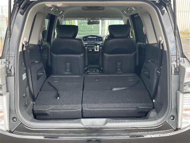 エルグランド ２５０ハイウェイスター　・ＳＤ・ＡＭ・ＦＭ・ＵＳＢ・ＡＵＸ・バックカメラ・両側パワースライドドア・後席用モニター・ドライブレコーダー（前後）・横滑り防止装置・クルーズコントロール・オットマン・ダブルエアコン・ビルトインＥＴＣ（32枚目）