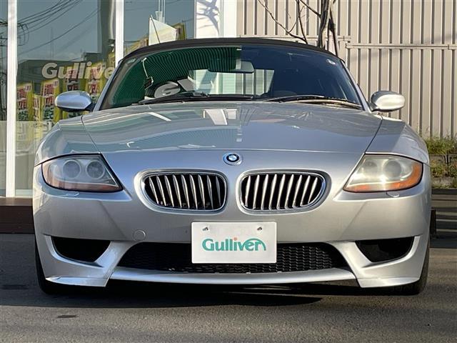 Ｚ４ ２．５ｉ　・純正ナビ・社外マフラー・電動格納ミラー・オートエアコン・オートライト・フォグランプ・ＤＳＣ（横滑り防止装置）・ＨＩＤヘッドライト・レザーシート・電動パワーシート両側（24枚目）