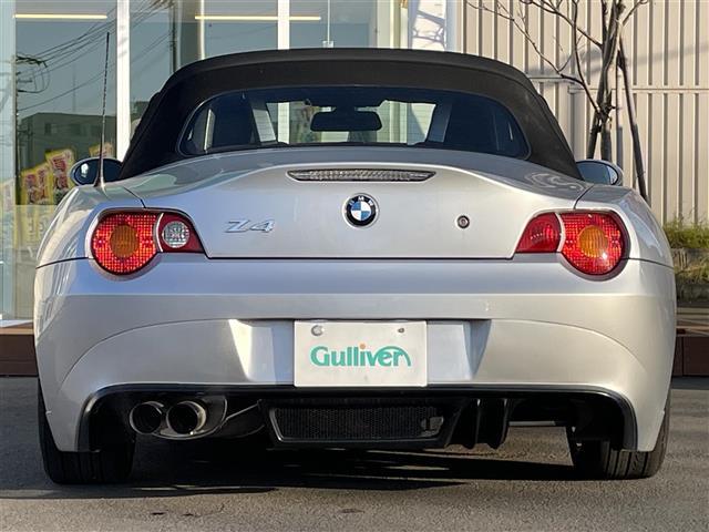 Ｚ４ ２．５ｉ　・純正ナビ・社外マフラー・電動格納ミラー・オートエアコン・オートライト・フォグランプ・ＤＳＣ（横滑り防止装置）・ＨＩＤヘッドライト・レザーシート・電動パワーシート両側（26枚目）