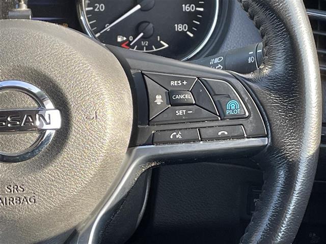 エクストレイル 20Xi ハイブリッド 衝突軽減ブレーキ・社外ナビ(CD&DVD&BT&USB&フルセグTV)・プロパイロット・インテリジェントクルーズコントロール・全方位カメラ・バックカメラ・デジタルインナーミラー・電動リアゲート(18枚目)