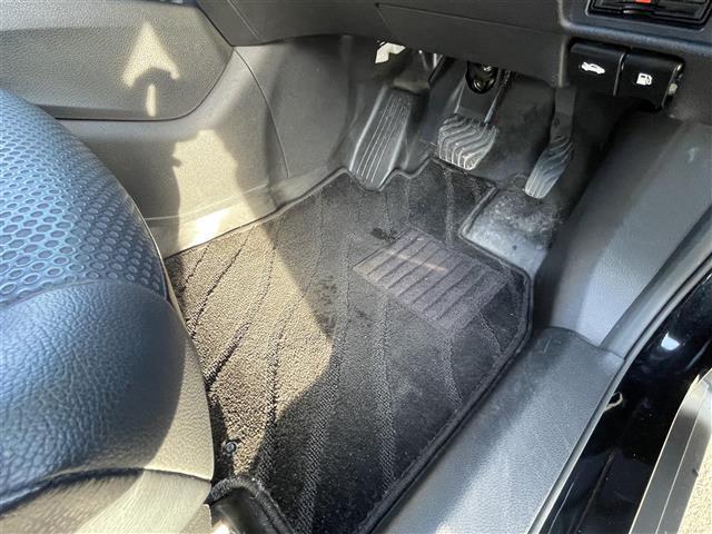 エクストレイル 20Xi ハイブリッド 衝突軽減ブレーキ・社外ナビ(CD&DVD&BT&USB&フルセグTV)・プロパイロット・インテリジェントクルーズコントロール・全方位カメラ・バックカメラ・デジタルインナーミラー・電動リアゲート(26枚目)