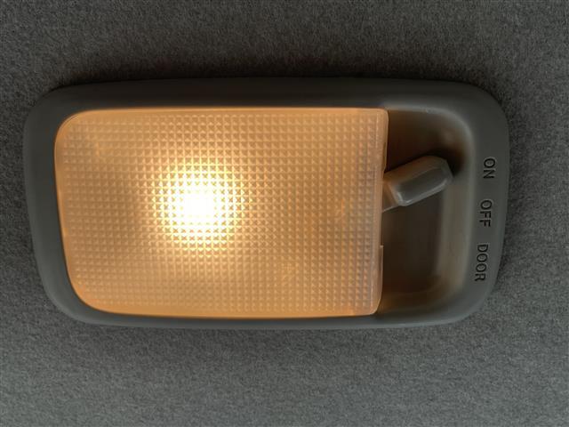 店頭販売もしておりますので、先に在庫が無くなってしまうこともございます。気になる車はまずはお問い合わせください！