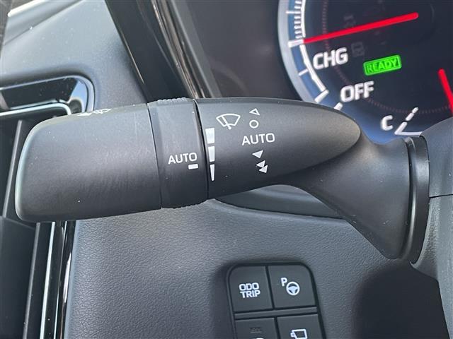 クラウンハイブリッド ＲＳアドバンス　Ｆｏｕｒ　バックカメラ・コーナーセンサー・レーンキープアシスト・レーダークルーズコントロール・パワーシート・ハーフレザーシート・オートエアコン・オートライト・オートリトラミラー・レインセンサーワイパー・ＥＴＣ（20枚目）