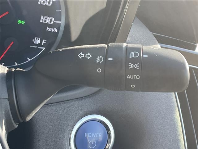 クラウンハイブリッド ＲＳアドバンス　Ｆｏｕｒ　バックカメラ・コーナーセンサー・レーンキープアシスト・レーダークルーズコントロール・パワーシート・ハーフレザーシート・オートエアコン・オートライト・オートリトラミラー・レインセンサーワイパー・ＥＴＣ（23枚目）