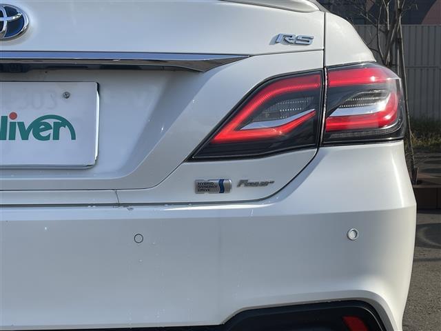 クラウンハイブリッド ＲＳアドバンス　Ｆｏｕｒ　バックカメラ・コーナーセンサー・レーンキープアシスト・レーダークルーズコントロール・パワーシート・ハーフレザーシート・オートエアコン・オートライト・オートリトラミラー・レインセンサーワイパー・ＥＴＣ（40枚目）