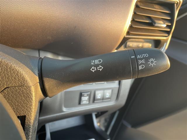 セレナ ＸＶ　両側パワースライドドア・全方位カメラ・バックカメラ・サイドカメラ・フロントカメラ・電動格納ミラー・ブラインドスポットモニター・純正エンジンスターター・オートエアコン・オートライト・ビルトインＥＴＣ（18枚目）