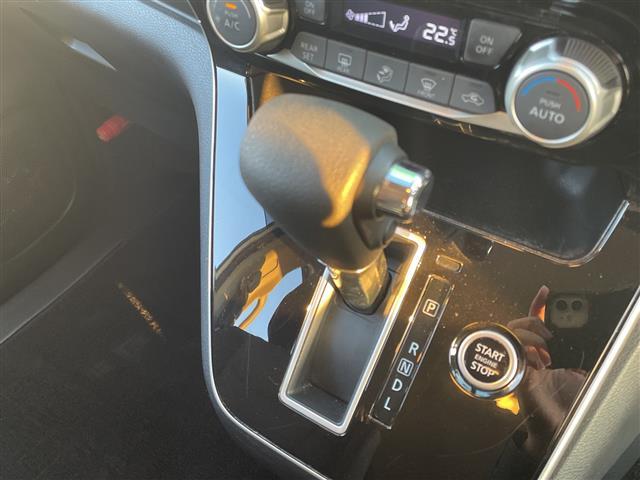 セレナ ＸＶ　両側パワースライドドア・全方位カメラ・バックカメラ・サイドカメラ・フロントカメラ・電動格納ミラー・ブラインドスポットモニター・純正エンジンスターター・オートエアコン・オートライト・ビルトインＥＴＣ（23枚目）