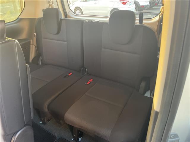 セレナ ＸＶ　両側パワースライドドア・全方位カメラ・バックカメラ・サイドカメラ・フロントカメラ・電動格納ミラー・ブラインドスポットモニター・純正エンジンスターター・オートエアコン・オートライト・ビルトインＥＴＣ（29枚目）