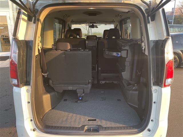 セレナ ＸＶ　両側パワースライドドア・全方位カメラ・バックカメラ・サイドカメラ・フロントカメラ・電動格納ミラー・ブラインドスポットモニター・純正エンジンスターター・オートエアコン・オートライト・ビルトインＥＴＣ（31枚目）