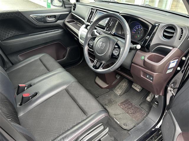 N-WGNカスタム G・Aパッケージ ハーフレザーシート・オートエアコン・オートライト・電動格納ミラー・クルーズコントロール・プッシュスタート・スマートキー・社外エンジンスターター・前後ドライブレコ―ダー・ミラーヒーター(19枚目)