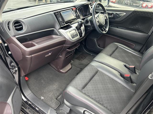 N-WGNカスタム G・Aパッケージ ハーフレザーシート・オートエアコン・オートライト・電動格納ミラー・クルーズコントロール・プッシュスタート・スマートキー・社外エンジンスターター・前後ドライブレコ―ダー・ミラーヒーター(21枚目)