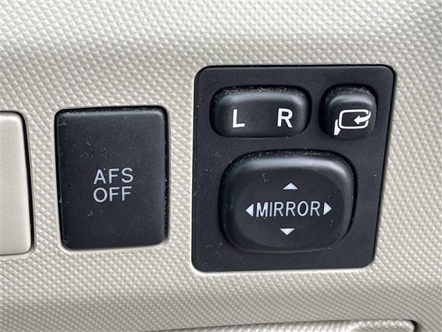 エスティマ G 純正ナビ(CD&DVD&MD)・両側パワースライドドア・バックカメラ・パワーシート(運転席のみ)・3列シート・オットマン・ウォークスルー・ETC・電動格納ミラー・スペアキー・エンジンスターター(6枚目)