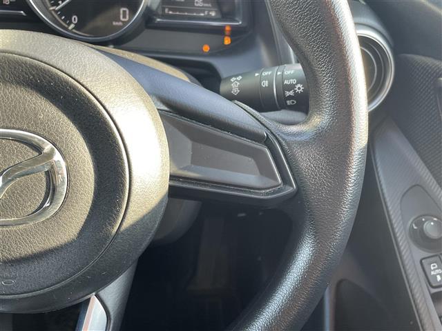 ＭＡＺＤＡ２ １５Ｓプロアクティブ　・マツダ純正ナビ（ＣＤ／ＤＶＤ／地デジＴＶ／ＡＭ／ＦＭ／ＢＴ）・衝突軽減ブレーキ・全方位モニター・横滑り防止装置・レーンキープアシスト・パーキングセンサー・センター／コーナー・ブラインドスポットモニタ（18枚目）