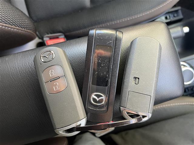 ＭＡＺＤＡ２ １５Ｓプロアクティブ　・マツダ純正ナビ（ＣＤ／ＤＶＤ／地デジＴＶ／ＡＭ／ＦＭ／ＢＴ）・衝突軽減ブレーキ・全方位モニター・横滑り防止装置・レーンキープアシスト・パーキングセンサー・センター／コーナー・ブラインドスポットモニタ（23枚目）