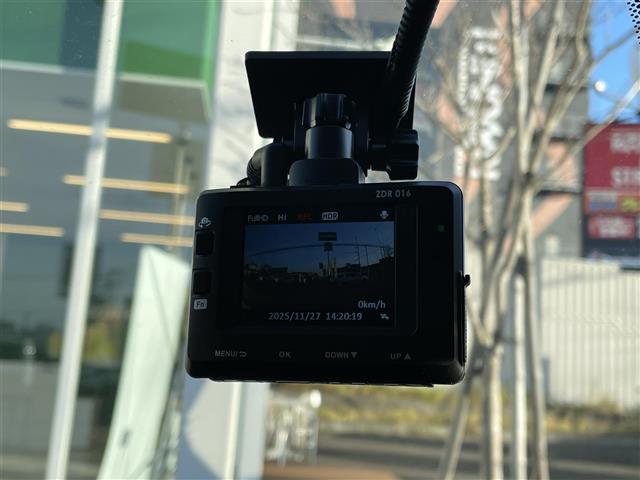 ＭＡＺＤＡ２ １５Ｓプロアクティブ　・マツダ純正ナビ（ＣＤ／ＤＶＤ／地デジＴＶ／ＡＭ／ＦＭ／ＢＴ）・衝突軽減ブレーキ・全方位モニター・横滑り防止装置・レーンキープアシスト・パーキングセンサー・センター／コーナー・ブラインドスポットモニタ（25枚目）