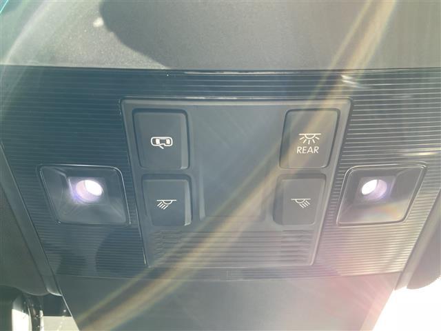 ティグアン TSI Rライン ワンオーナー・純正ナビ・アラウンドビューカメラ・フロントモニタリングシステム・アダプティブクルーズコントロール・ブラインドスポットモニター・LEDオートライト・積込夏タイヤ純正AWセット(20枚目)