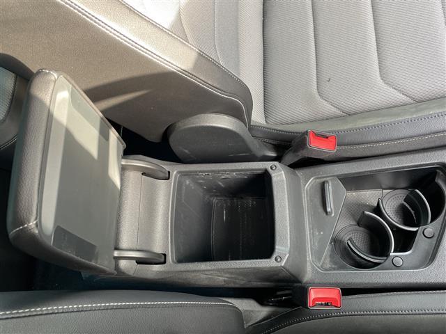 ティグアン TSI Rライン ワンオーナー・純正ナビ・アラウンドビューカメラ・フロントモニタリングシステム・アダプティブクルーズコントロール・ブラインドスポットモニター・LEDオートライト・積込夏タイヤ純正AWセット(26枚目)