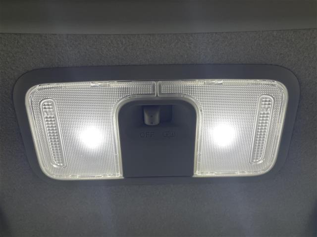 キャスト アクティバG ターボ SAII 4WD・純正SDナビ・スマートアシスト・プリクラッシュセーフティ・レーンキープアシスト・ダウンヒルアシストコントロール・LEDオートライト・オートリトラミラー・純正フロアマット・ドアバイザー(17枚目)