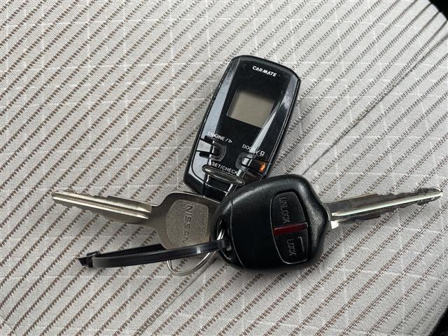 デイズ S 4WD・純正オーディオ・CD/AUX・社外エンジンスターター・シートヒーター・ベンチシート・ヘッドライトレベライザー・アイドリングストップ・電動格納ミラー・純正フロアマット・ドアバイザー(21枚目)