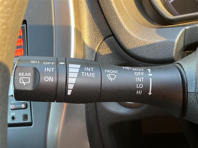 ノート X FOUR レーンキープアシスト・プッシュスタート・スマートキー・電動格納ミラー・冬タイヤ積込・純正フロアマット・ドアバイザー・ウィンカーミラー・スペアキー(13枚目)