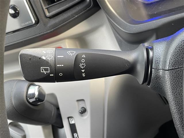 ミライース Ｘ　ＳＡＩＩＩ　４ＷＤ・純正オーディオ・ＣＤ／ＡＵＸ・スマートアシストＩＩＩ・レーンキープアシスト・オートマチックハイビーム・横滑り防止装置・ＬＥＤヘッドライト・ＥＴＣ・純正エンジンスターター・純正フロアマット（13枚目）