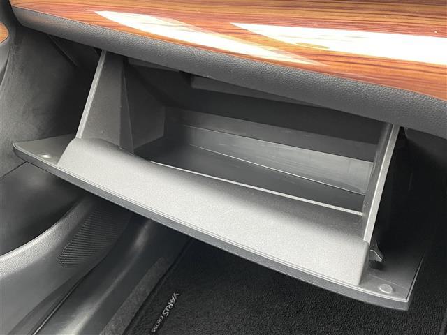 ヤリスクロス Ｚ　・プリクラッシュ・純正ディスプレイオーディオ・ＵＳＢ／ＢＴ／ＡｎｄｒｏｉｄＡｕｔｏ／ＡｐｐｌｅＣａｒＰｌａｙ／ラジオ・アラウンドビュー・横滑り防止装置・レーンキープアシスト・レーダークルーズ（9枚目）