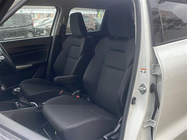 スイフト ハイブリッドＭＬ　４ＷＤ　純正８インチナビ　フルセグＴＶ　全方位モニター　前席シートヒーター　セーフティＰＫＧ　衝突軽減ブレーキ　追従クルコン　レーンキープ　ハイビームアシスト　前方ドラレコ　ＬＥＤライト　夏冬タイヤ有（23枚目）
