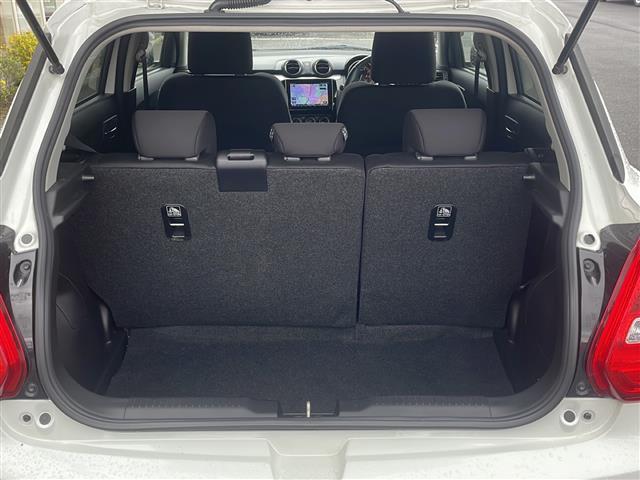 スイフト ハイブリッドＭＬ　４ＷＤ　純正８インチナビ　フルセグＴＶ　全方位モニター　前席シートヒーター　セーフティＰＫＧ　衝突軽減ブレーキ　追従クルコン　レーンキープ　ハイビームアシスト　前方ドラレコ　ＬＥＤライト　夏冬タイヤ有（27枚目）