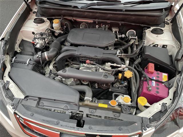 レガシィツーリングワゴン ２．５ｉアイサイトＢスポーツ　４ＷＤ　純正ＳＤナビ　フルセグ　ハーフレザーシート　前席パワーシート　衝突軽減ブレーキ　追従クルーズコントロール　レーンキープ　ビルトインＥＴＣ　ＨＩＤライト　フォグランプ　リアフォグ　純正１７ＡＷ（40枚目）