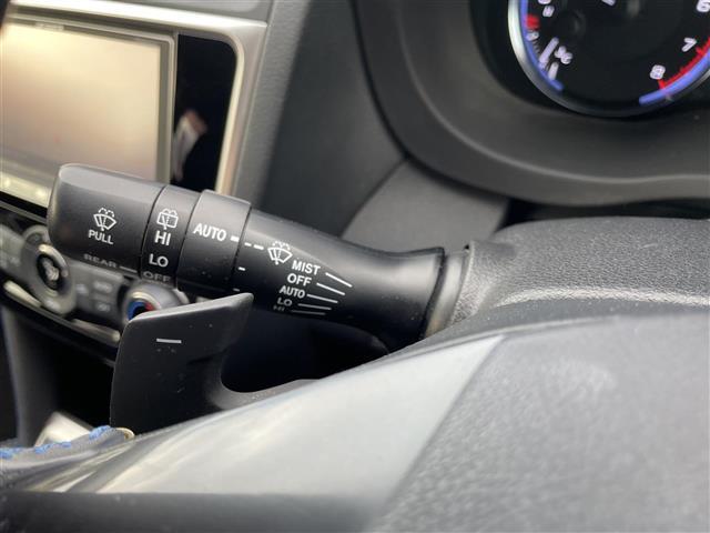 レヴォーグ １．６ＧＴ－Ｓアイサイト　４ＷＤ　メモリナビ　フルセグ　バックカメラ　前席パワーシート　ＥＴＣ　衝突軽減ブレーキ　アクティブレーンキープ　追従クルーズコントロール　ＬＥＤヘッドライト　フォグランプ　純正１８インチＡＷ（14枚目）