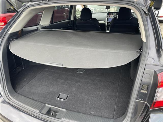 レヴォーグ １．６ＧＴ－Ｓアイサイト　４ＷＤ　メモリナビ　フルセグ　バックカメラ　前席パワーシート　ＥＴＣ　衝突軽減ブレーキ　アクティブレーンキープ　追従クルーズコントロール　ＬＥＤヘッドライト　フォグランプ　純正１８インチＡＷ（26枚目）