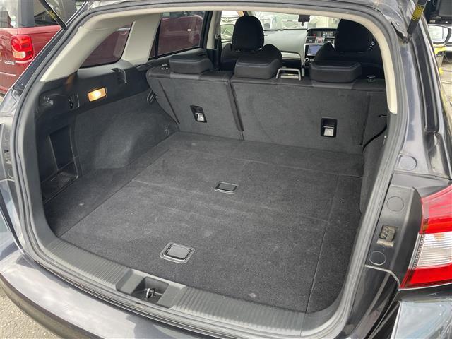 レヴォーグ １．６ＧＴ－Ｓアイサイト　４ＷＤ　メモリナビ　フルセグ　バックカメラ　前席パワーシート　ＥＴＣ　衝突軽減ブレーキ　アクティブレーンキープ　追従クルーズコントロール　ＬＥＤヘッドライト　フォグランプ　純正１８インチＡＷ（28枚目）