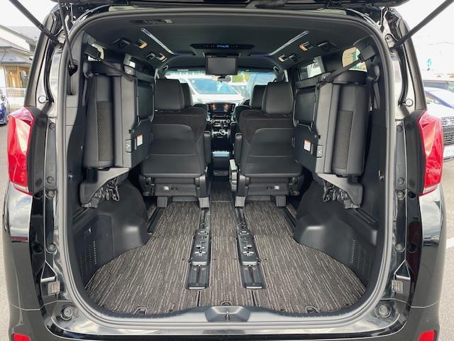 アルファード ２．５Ｓ　タイプゴールド　４ＷＤ　寒冷地仕様　純正９型Ｄオーディオ　Ｂカメラ　ＣＤ／ＤＶＤ　１２．１型フリップダウンモニター　両側パワースライドドア　パワーバックドア　セーフティセンス　合皮コンビシート　３眼ＬＥＤヘッドランプ（28枚目）