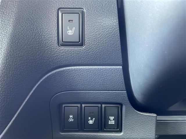 スペーシアカスタム ＸＳターボ　４ＷＤ　純正メモリナビ　フルセグＴＶ　全方位モニター　両側パワースライドドア　デュアルカメラブレーキ　クルーズコントロール　レーンキープアシスト　前席シートヒーター　パドルシフト　ＨＩＤ　純正１５ＡＷ（9枚目）