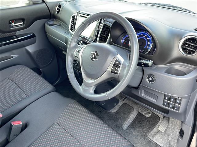 スペーシアカスタム ＸＳターボ　４ＷＤ　純正メモリナビ　フルセグＴＶ　全方位モニター　両側パワースライドドア　デュアルカメラブレーキ　クルーズコントロール　レーンキープアシスト　前席シートヒーター　パドルシフト　ＨＩＤ　純正１５ＡＷ（20枚目）